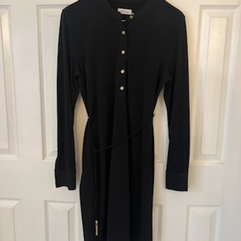 Elegant Black Long Sleeve Dress